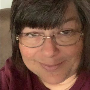 Meet your Posher, Traci